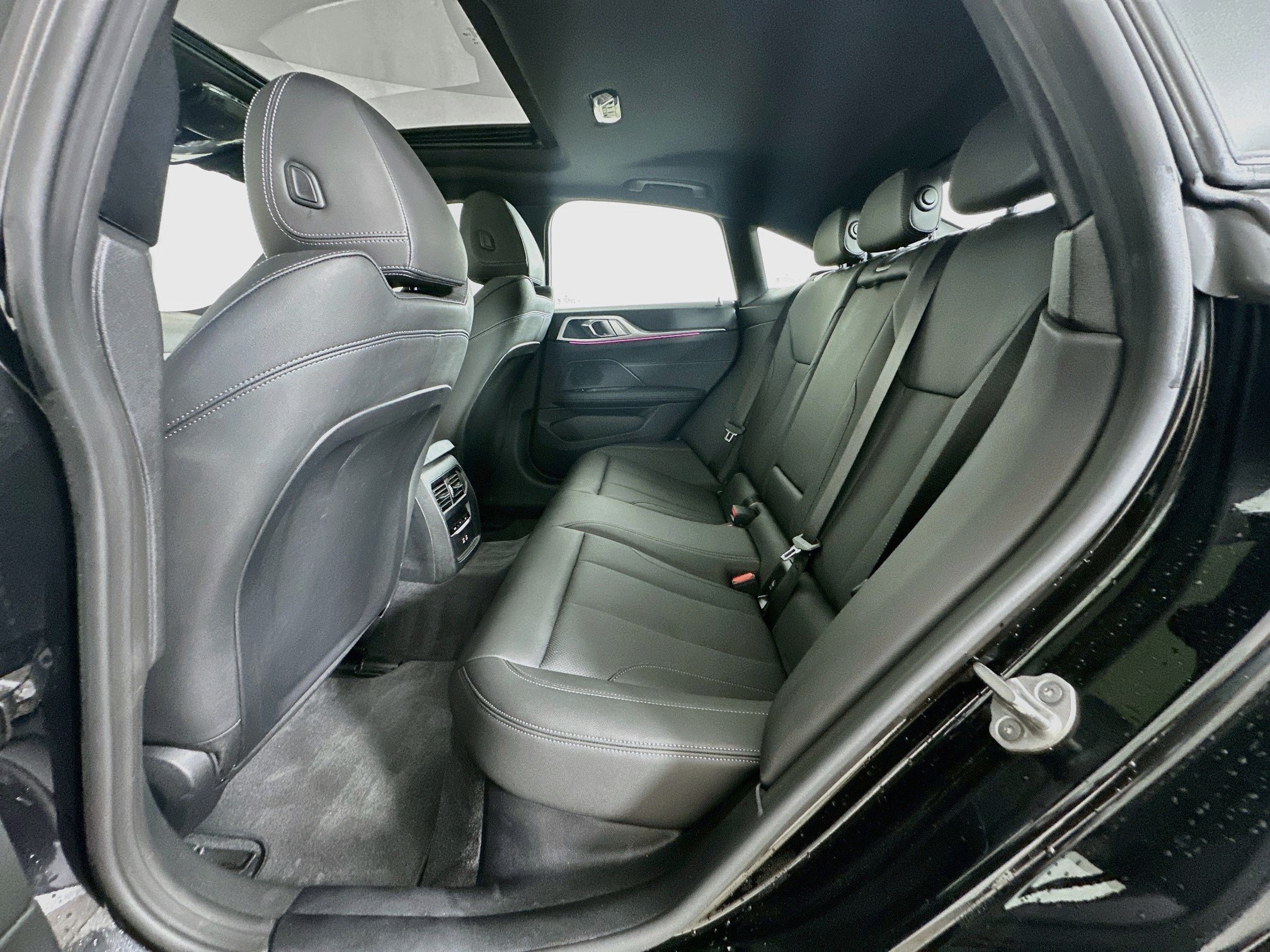 Used 2025 BMW i4 eDrive40 RWD image 29