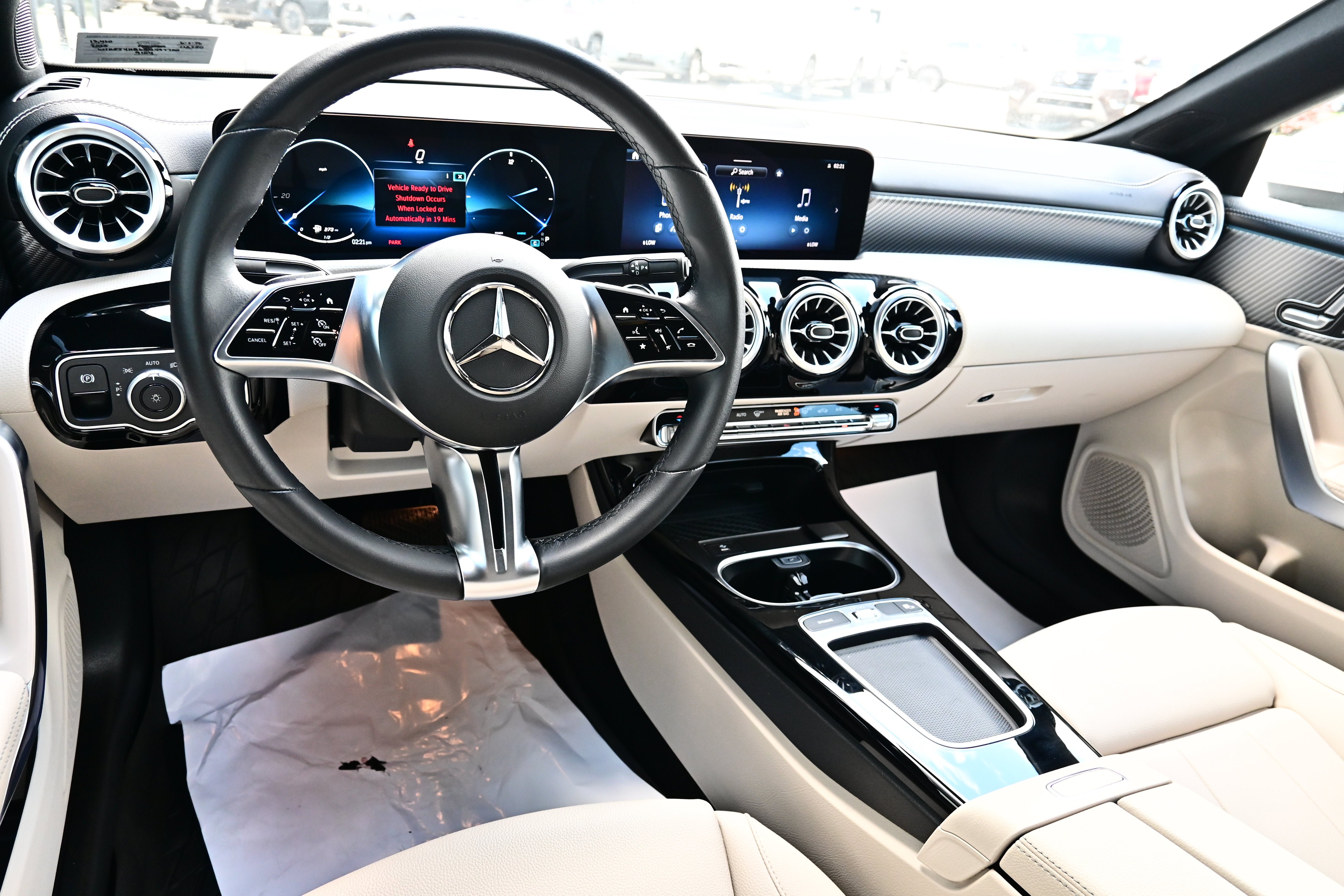 Used 2025 Mercedes-Benz CLA 250 4MATIC image 20