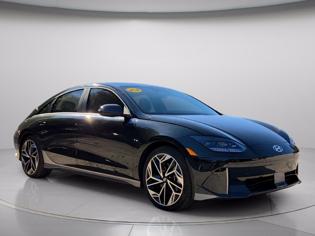 Used 2024 Hyundai Ioniq 6 SEL AWD/4WD image 9