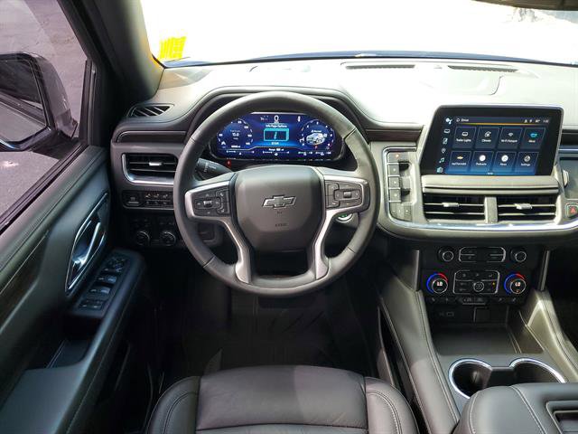 Used 2024 Chevrolet Suburban Z71 w/ Luxury Package image 36