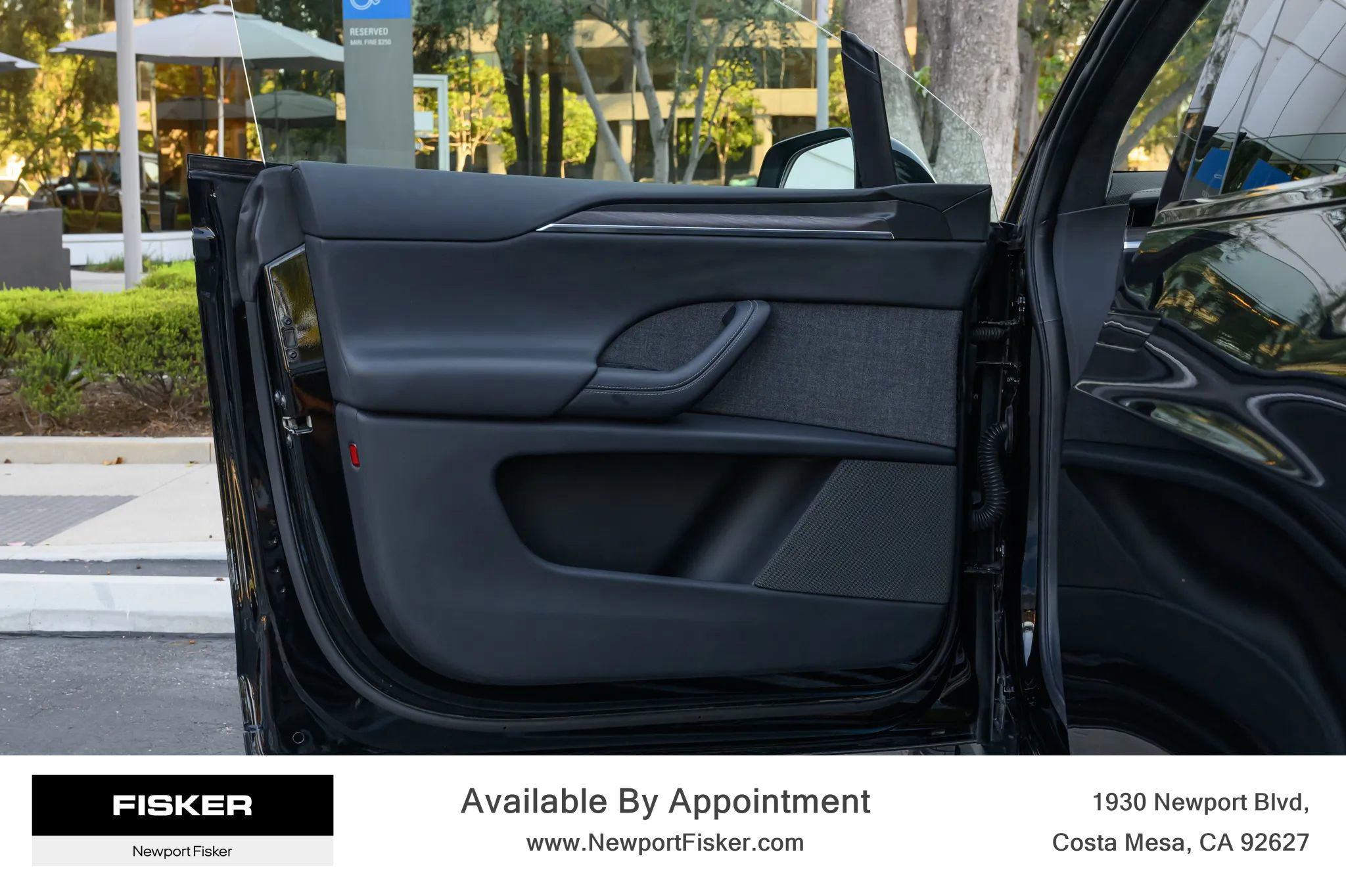 Used 2022 Tesla Model X image 11