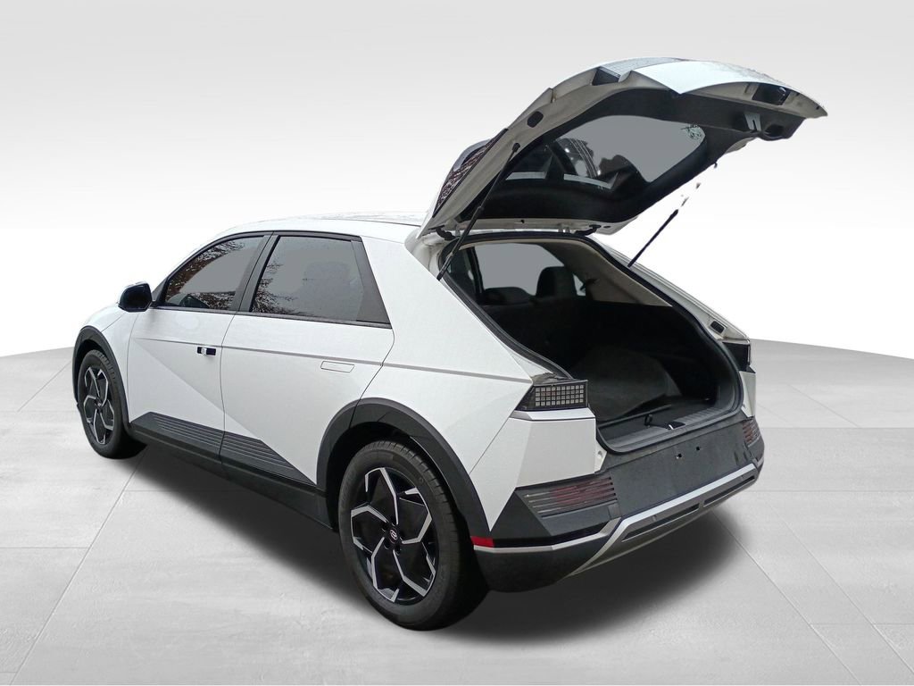 Used 2023 Hyundai Ioniq 5 SE image 8