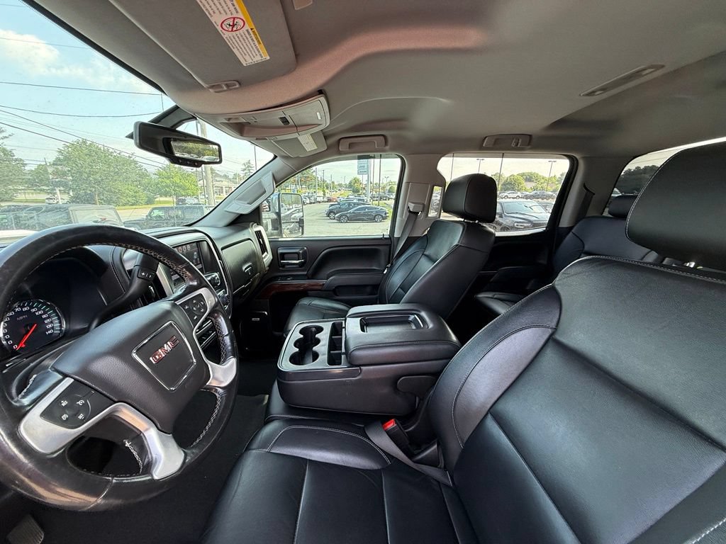 Used 2019 GMC Sierra 2500 SLT w/ Duramax Plus Package AWD/4WD image 13