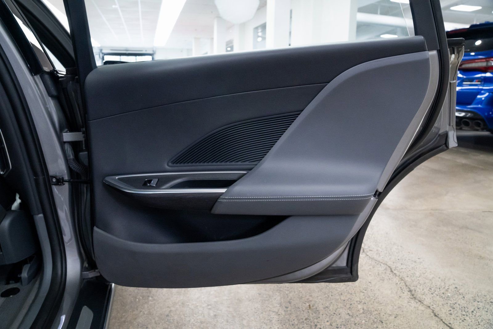 Used 2022 Lucid Air Grand Touring image 20