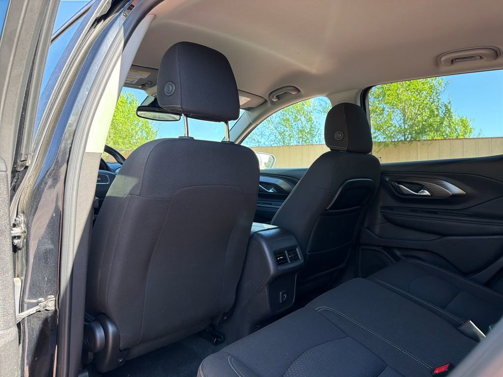 Used 2024 GMC Terrain SLE AWD/4WD image 22