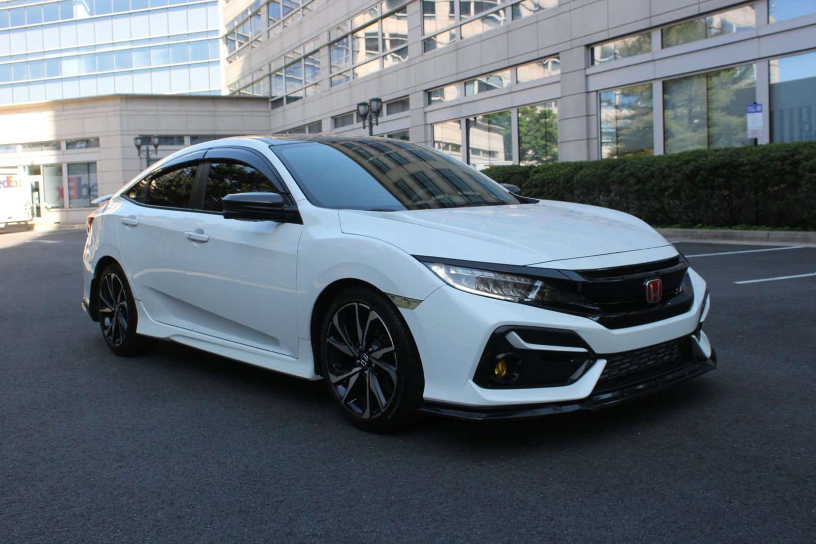 Used 2019 Honda Civic Si image 1