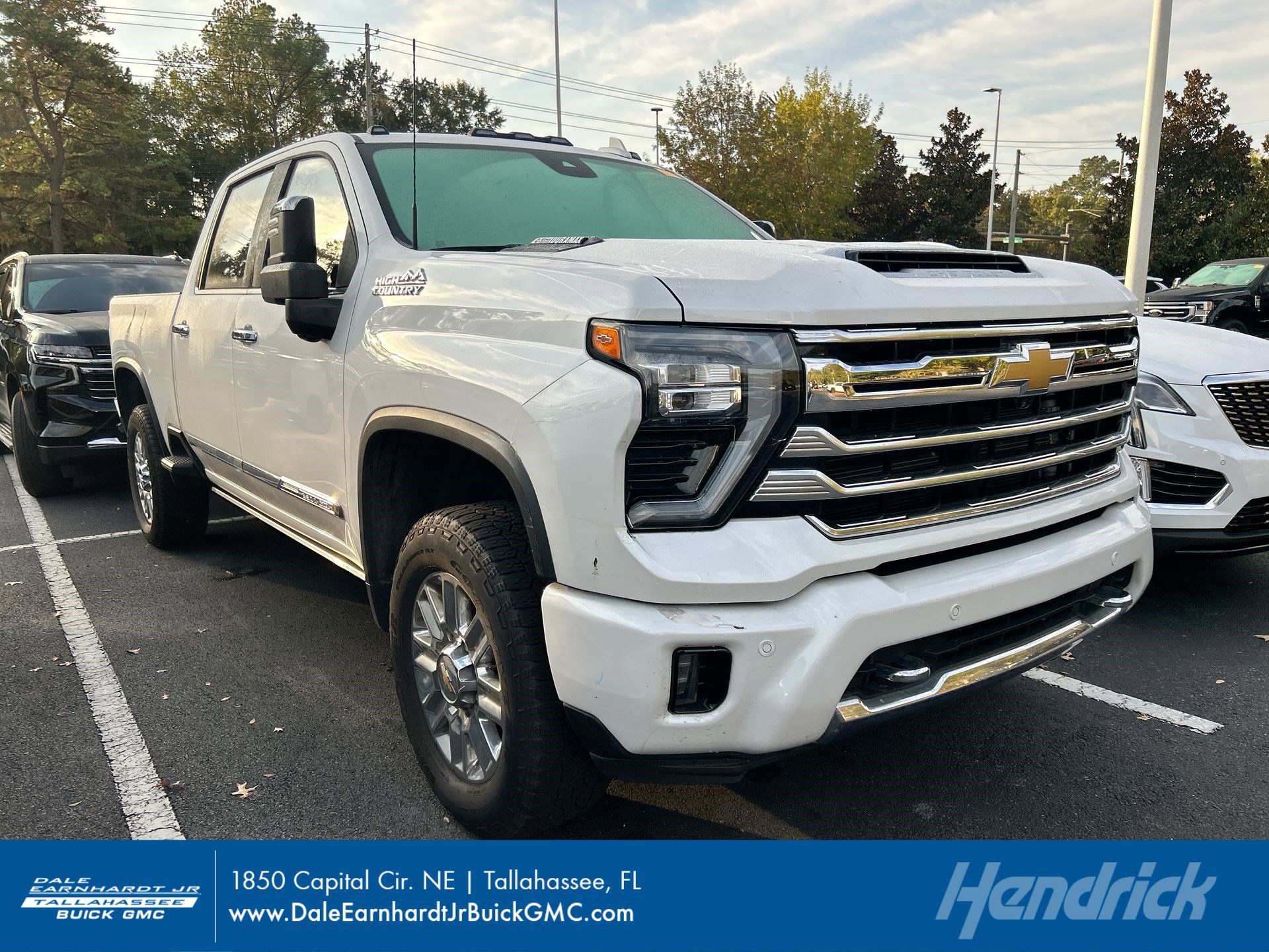 Used 2024 Chevrolet Silverado 2500 High Country w/ High Country Premium Package image 1
