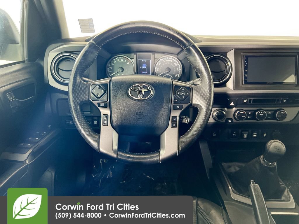 Used 2019 Toyota Tacoma TRD Off-Road w/ TRD Premium Off Road Package AWD/4WD image 23