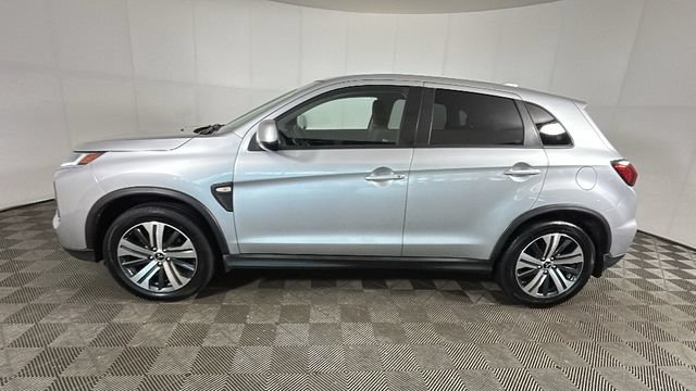 Used 2022 Mitsubishi Outlander Sport ES AWD/4WD image 6