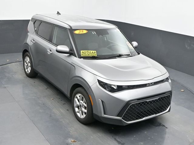 Used 2025 Kia Soul LX w/ LX Technology Package image 33
