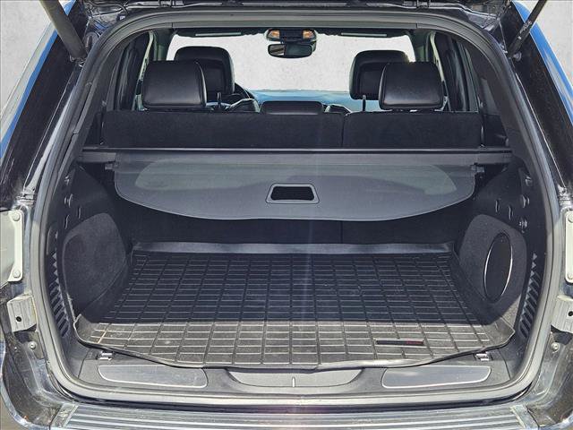 Used 2020 Jeep Grand Cherokee Overland AWD/4WD image 6
