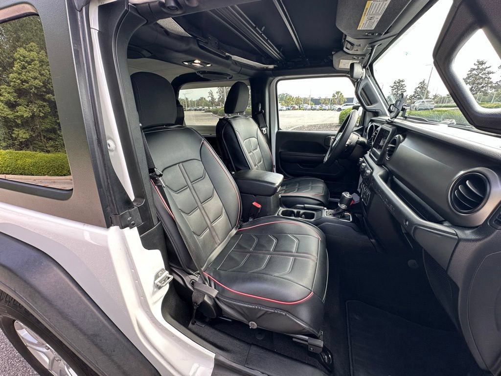 Used 2021 Jeep Wrangler Sport AWD/4WD image 23