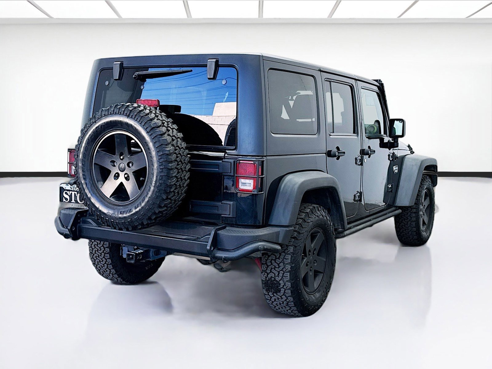 Used 2012 Jeep Wrangler Unlimited Rubicon AWD/4WD image 4