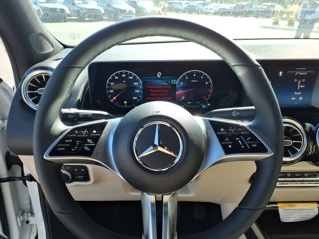 New 2025 Mercedes-Benz GLB 250 4MATIC image 19