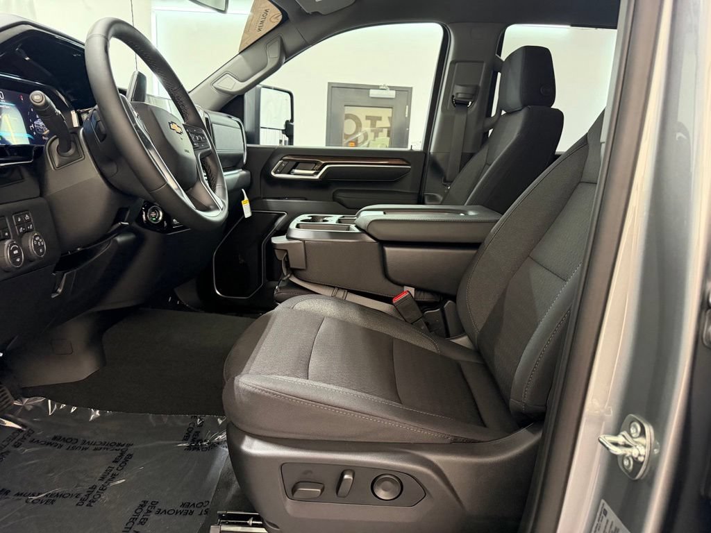 New 2026 Chevrolet Silverado 2500 LT w/ All Star Edition AWD/4WD image 27