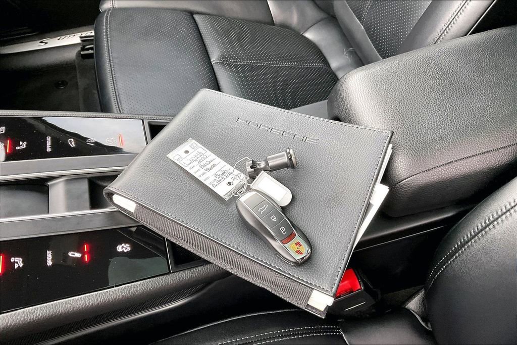 Used 2023 Porsche Macan S image 34