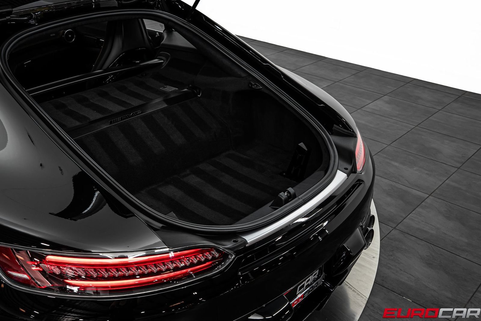 Used 2021 Mercedes-Benz AMG GT Black Series image 23
