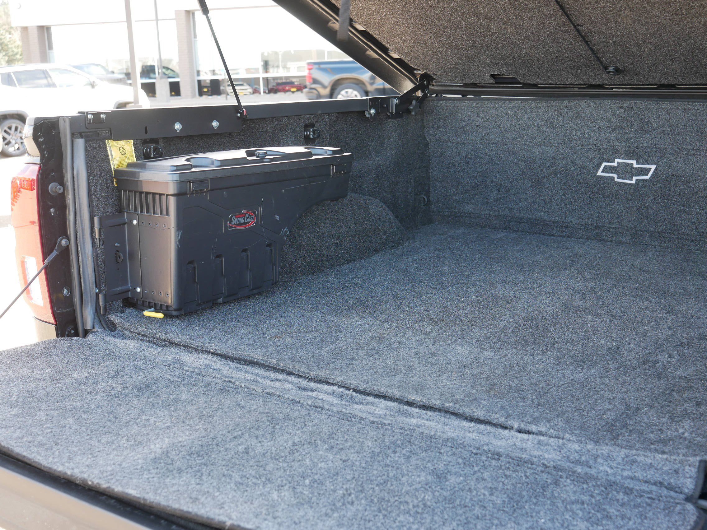 Used 2017 Chevrolet Silverado 1500 LTZ Z71 w/ Realtree Edition AWD/4WD image 18