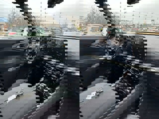 New 2026 Chevrolet Traverse LT image 9