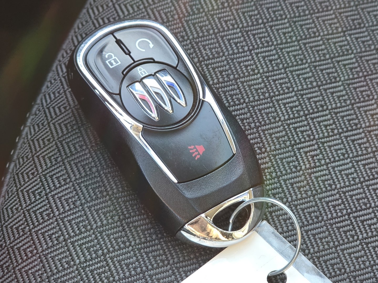 Used 2025 Buick Encore GX Preferred image 34