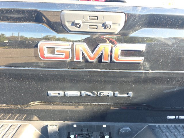 Used 2025 GMC Sierra 2500 Denali w/ Denali Reserve Package AWD/4WD image 29