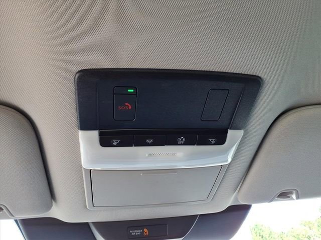 Used 2022 Nissan Pathfinder SV image 19