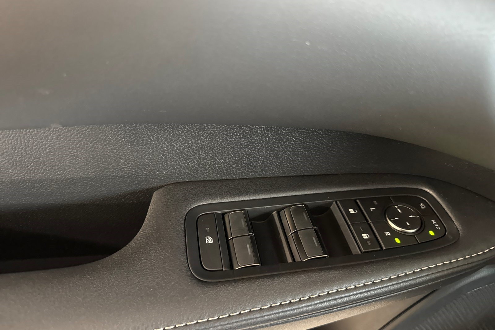 New 2026 Lexus RX 350 FWD w/ Accessory Package (Z1) image 13