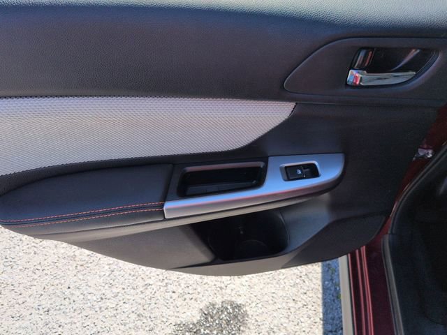 Used 2017 Subaru Crosstrek 2.0i Premium image 24