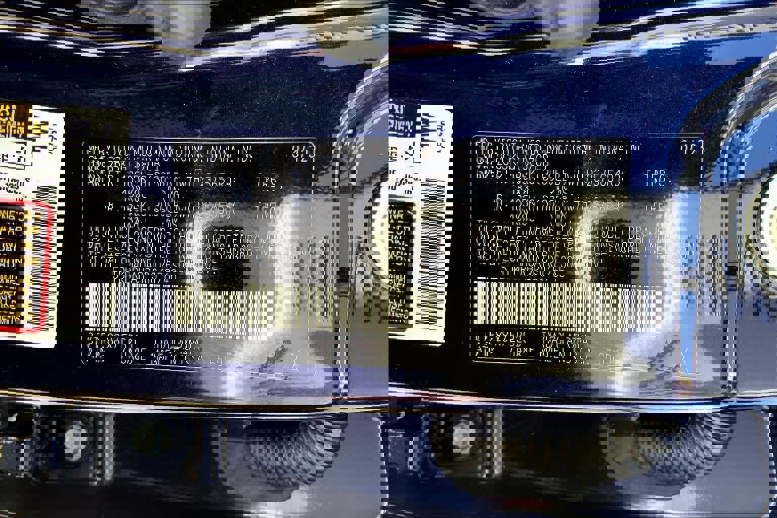 Used 2023 Toyota Highlander XLE image 36