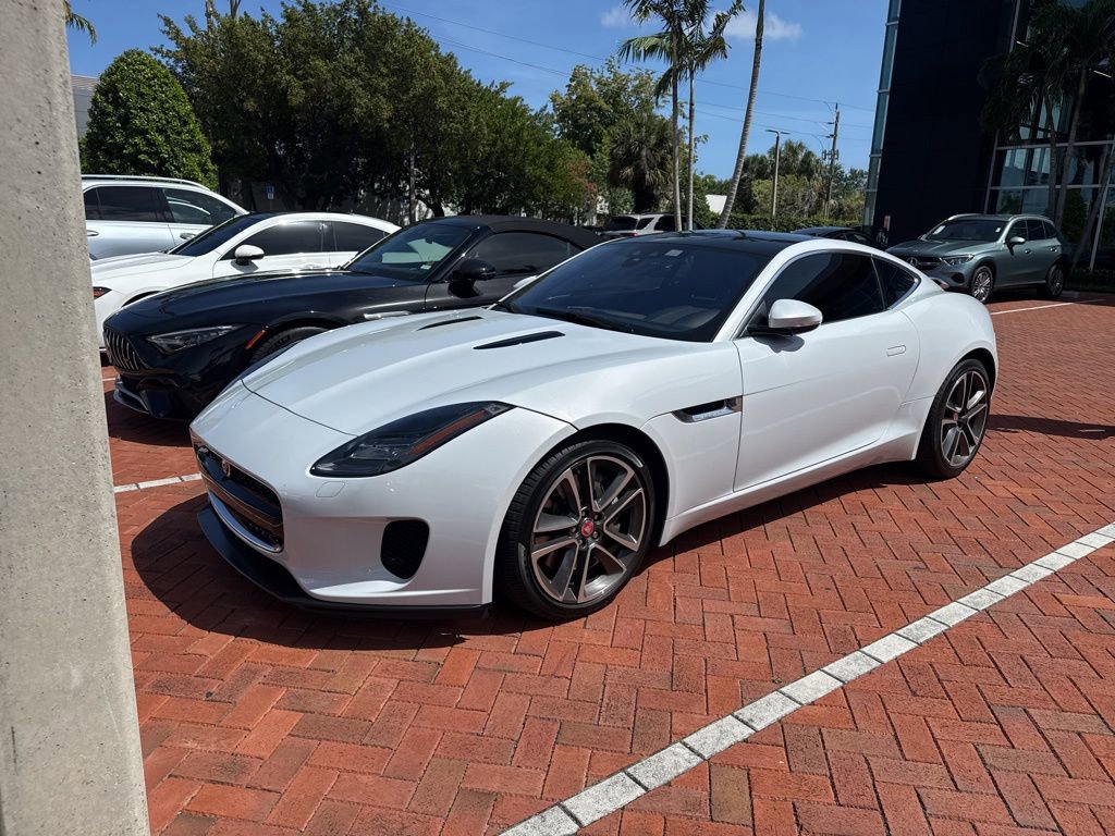 Used 2020 Jaguar F-TYPE Coupe image 2