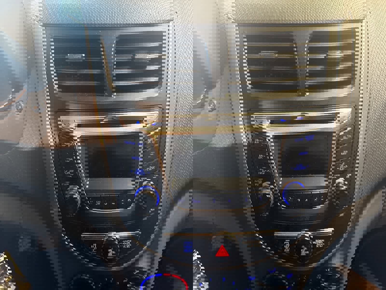 Used 2015 Hyundai Accent GLS image 22