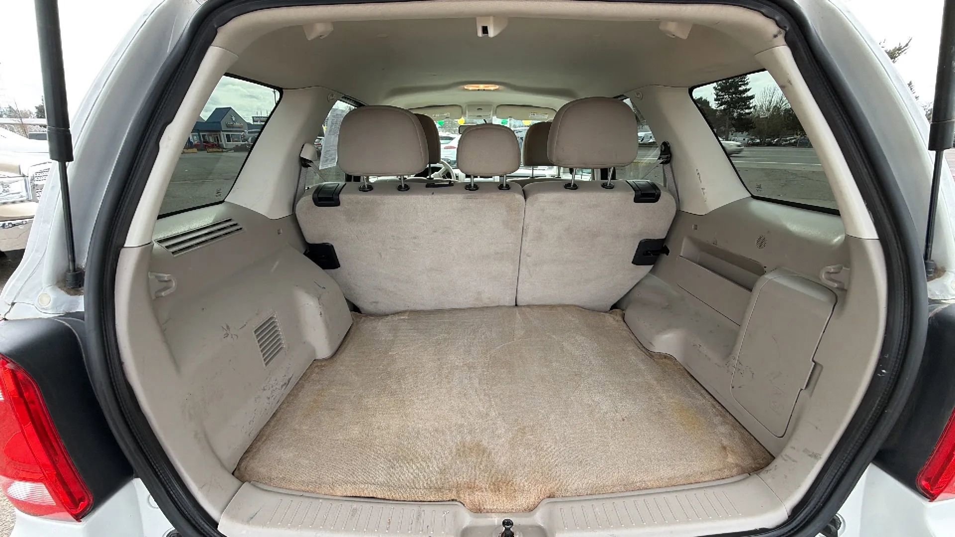 Used 2010 Ford Escape Limited AWD/4WD image 13