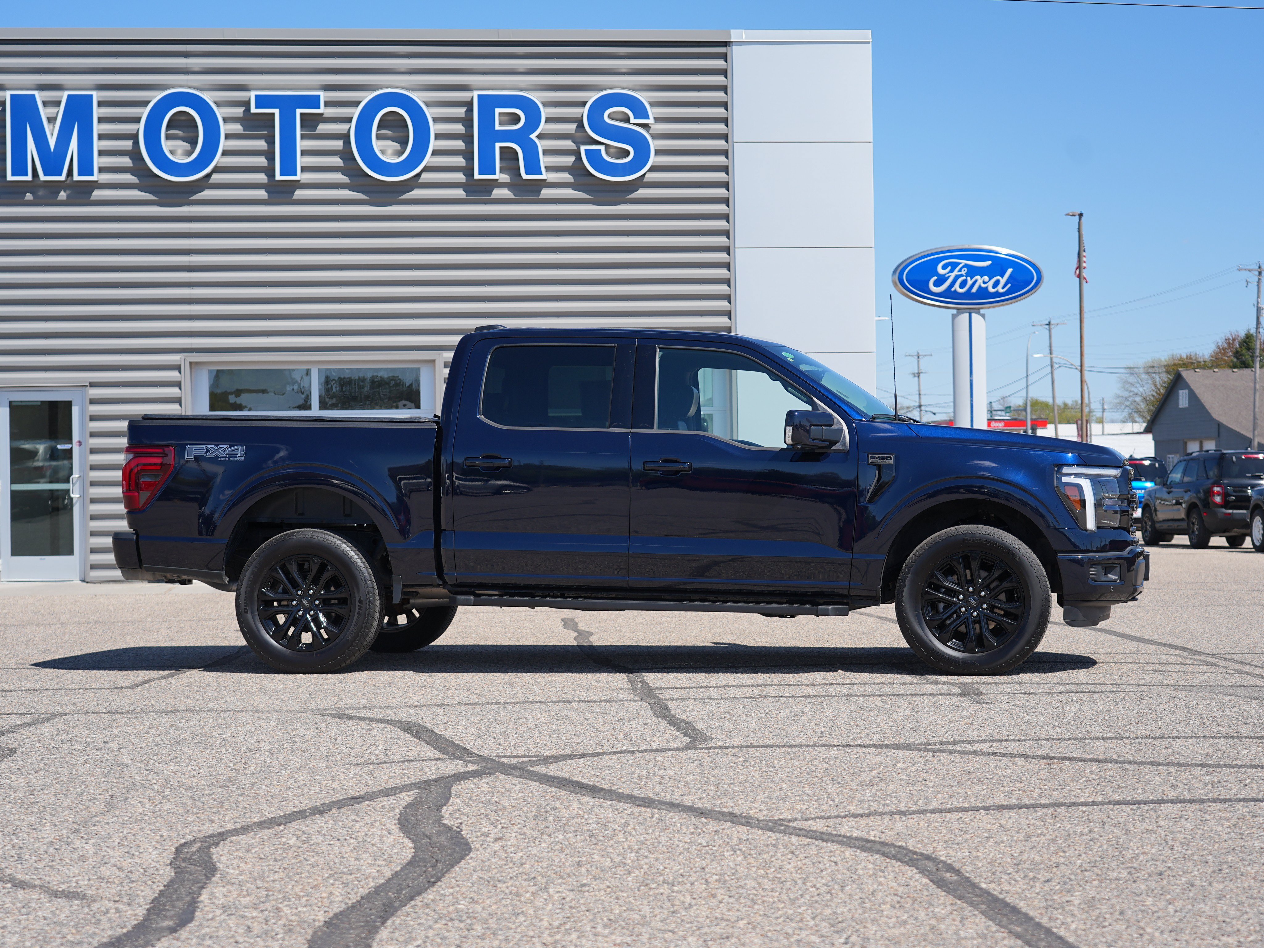 Used 2025 Ford F150 Lariat w/ Equipment Group 501A Mid AWD/4WD image 2