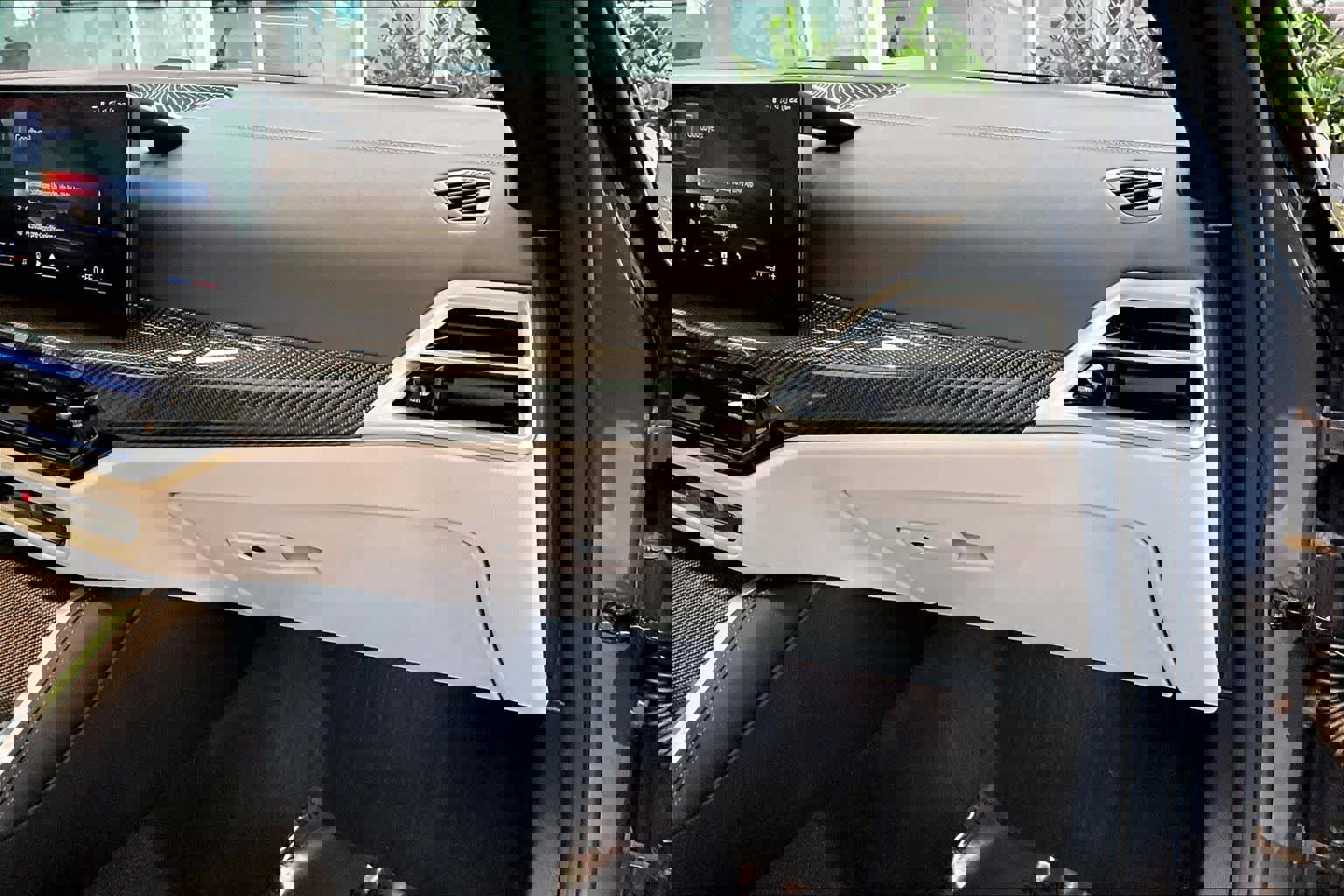 Used 2025 BMW i4 M50 w/ Premium Package image 19