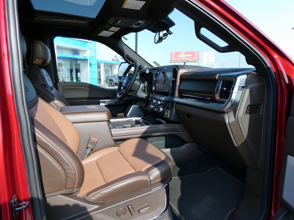 Used 2025 Ford F350 King Ranch w/ Chrome Package image 16