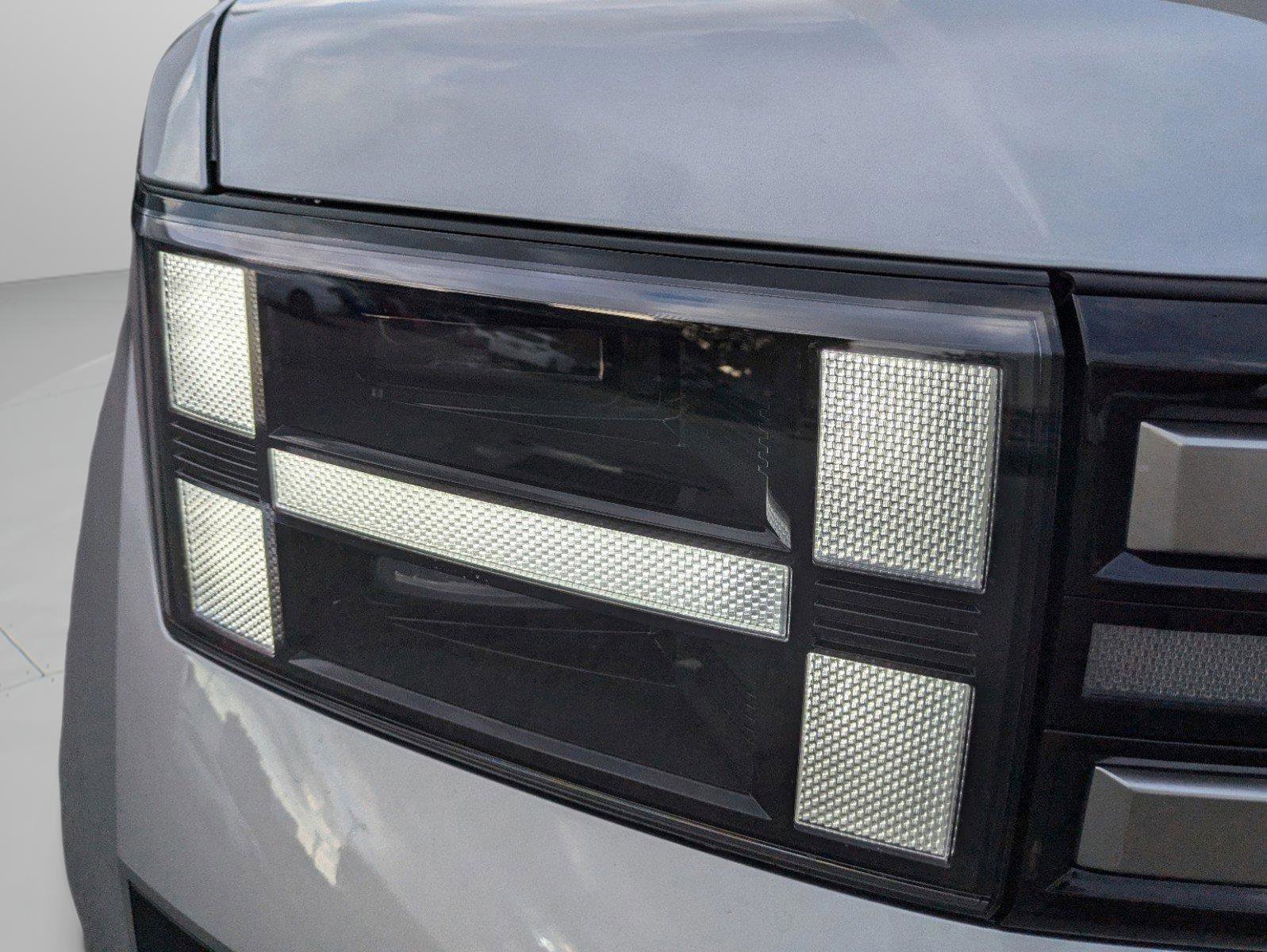 New 2026 Hyundai Santa Fe SE FWD image 13