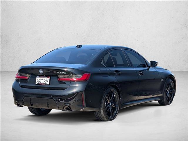 Used 2023 BMW 330e w/ M Sport Package RWD image 5