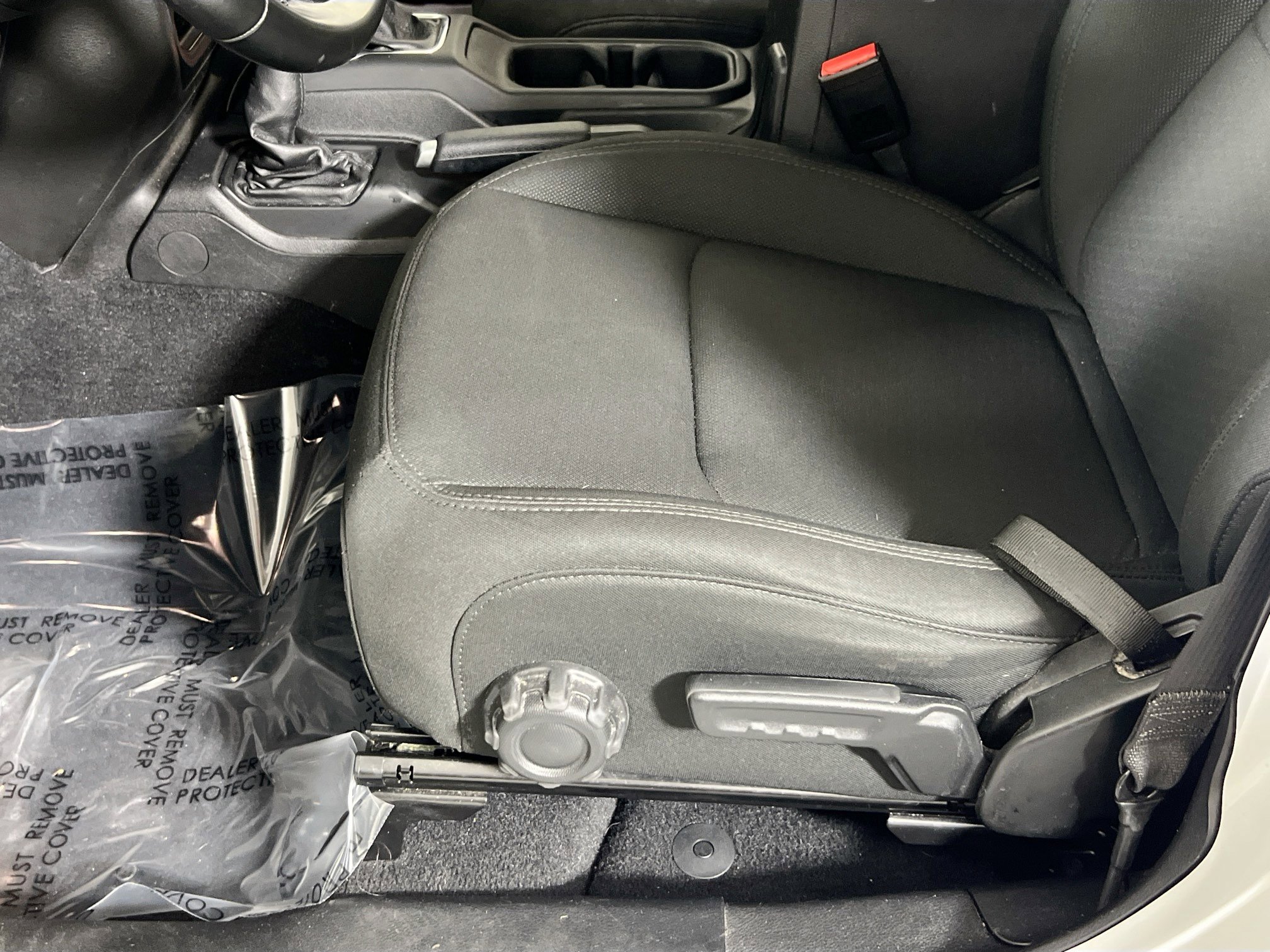 Used 2022 Jeep Wrangler Unlimited Sport image 17