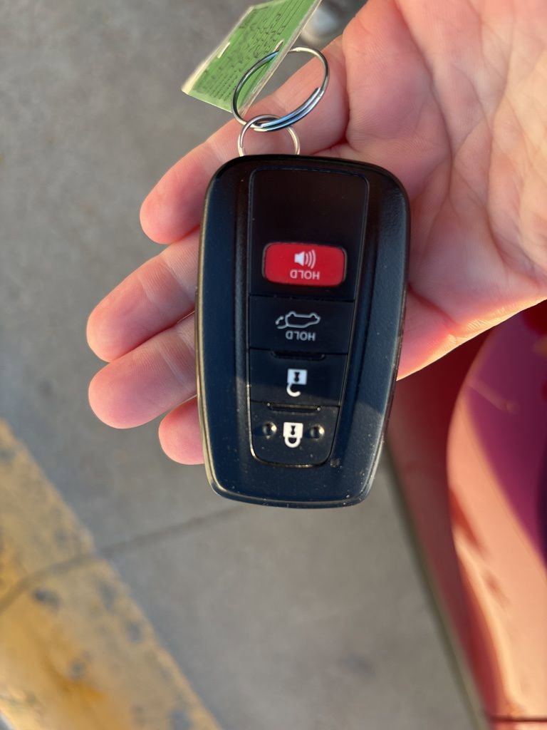 Used 2021 Toyota RAV4 Limited image 36