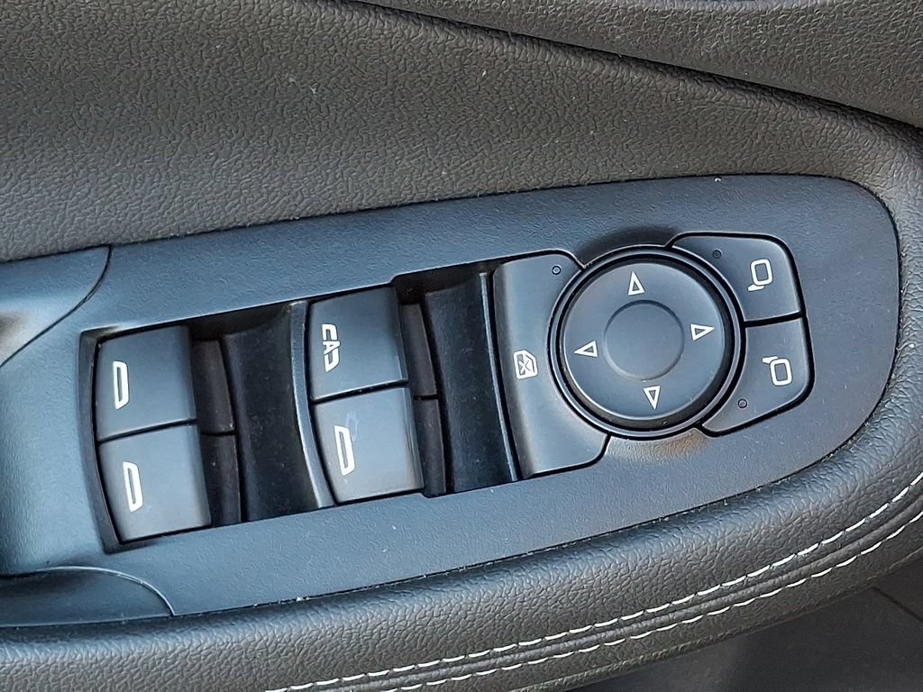 Used 2023 Buick Encore GX Preferred w/ Cold Weather Comfort Package AWD/4WD image 26