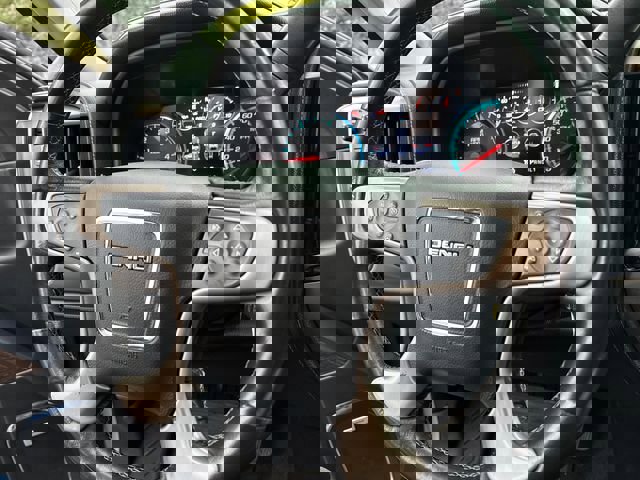 Used 2018 GMC Sierra 3500 Denali w/ Duramax Plus Package image 15