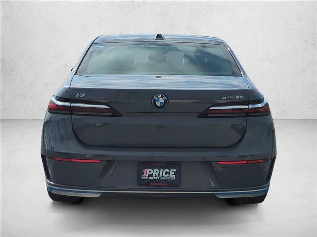 Certified 2023 BMW i7 xDrive60 AWD/4WD image 7