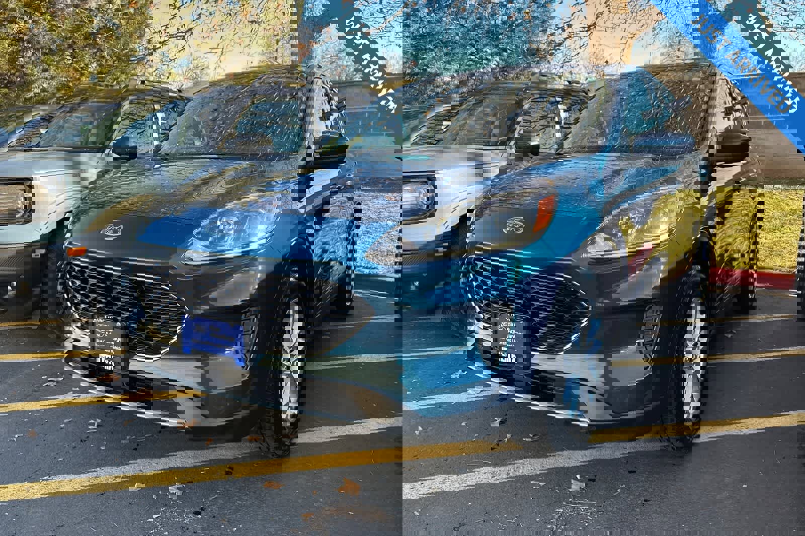 Certified 2020 Ford Escape SE image 1