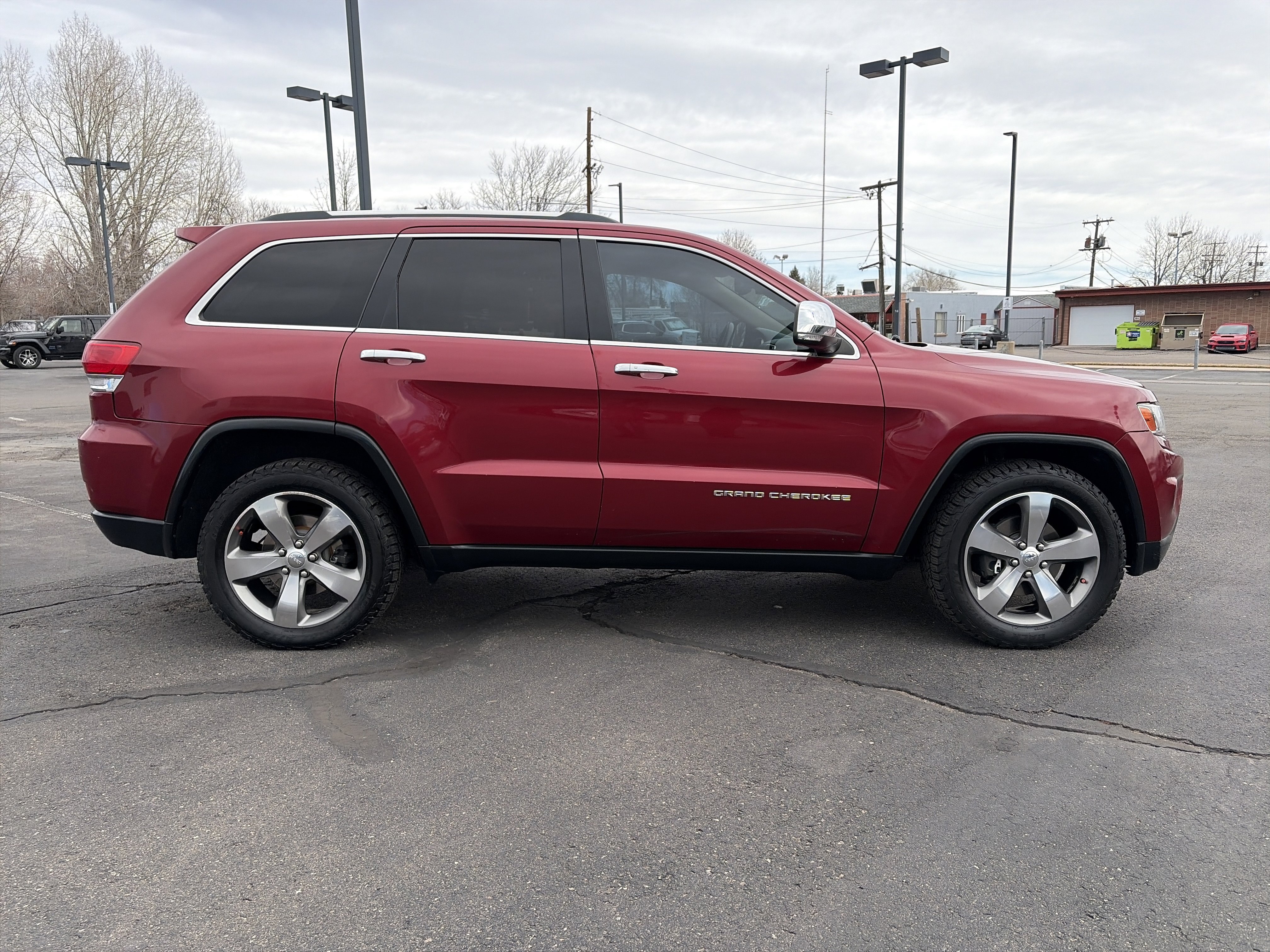 Used 2014 Jeep Grand Cherokee Limited image 4
