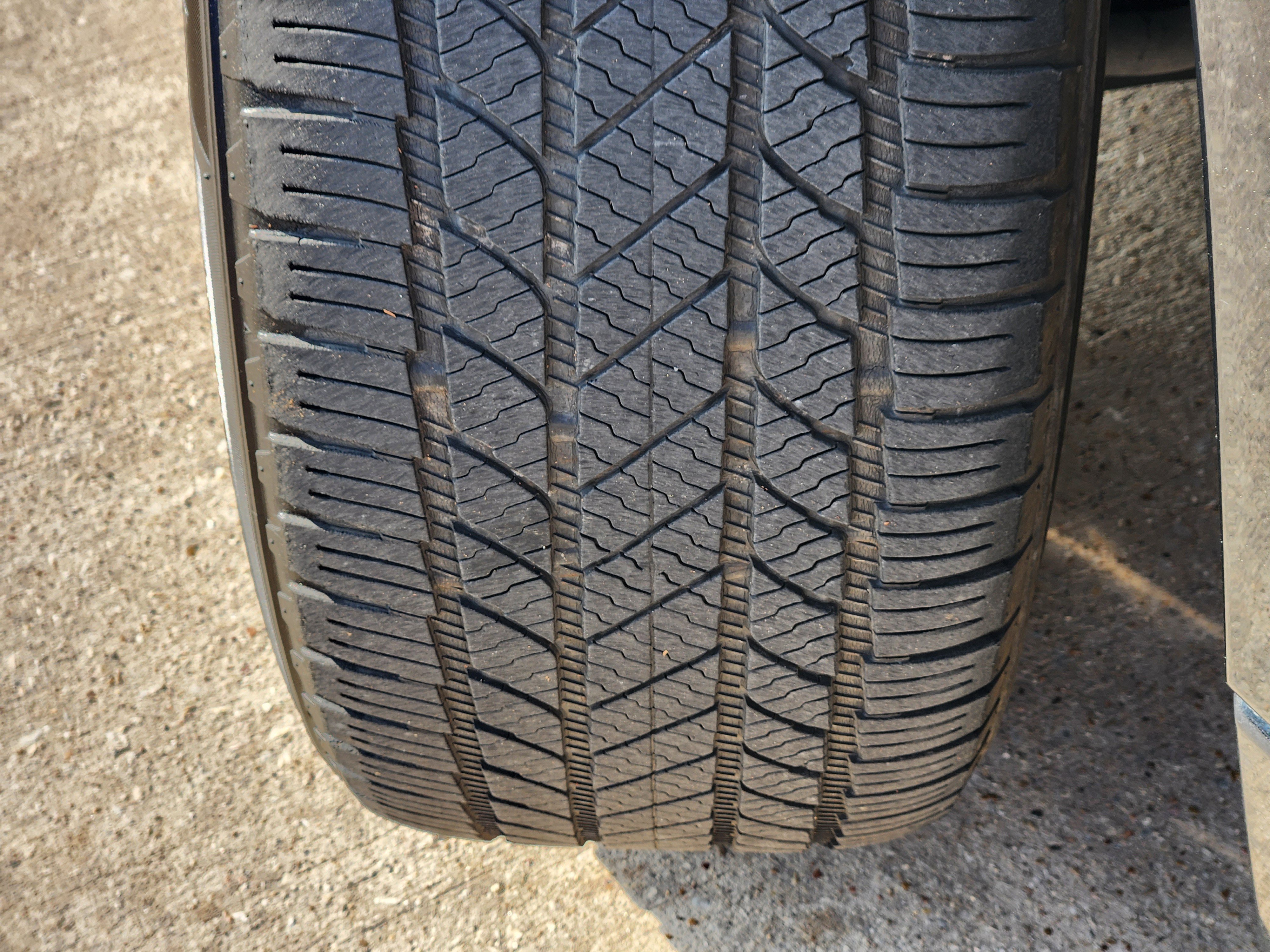 Used 2019 Chevrolet Traverse Premier w/ Redline Edition image 11