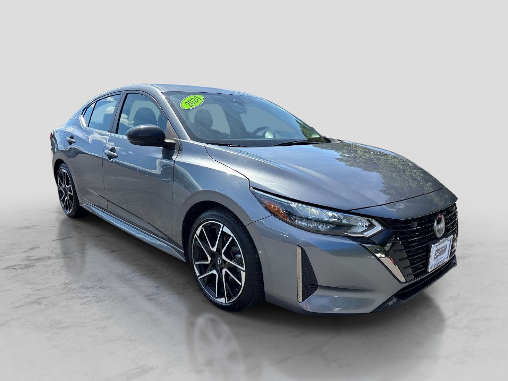 Used 2024 Nissan Sentra SR FWD image 7