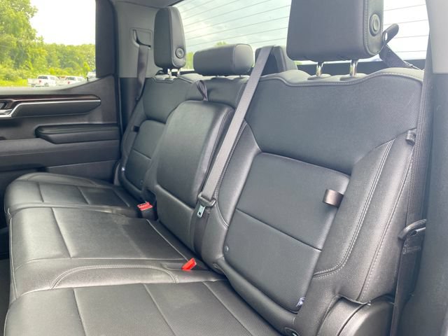 Used 2026 GMC Sierra 1500 SLT AWD/4WD image 17