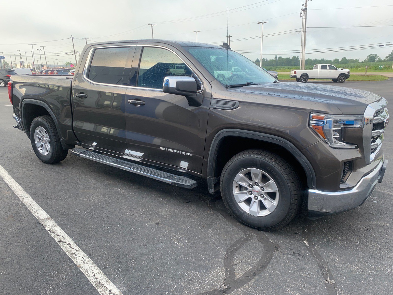 Used 2019 GMC Sierra 1500 SLE w/ SLE Value Package RWD image 3