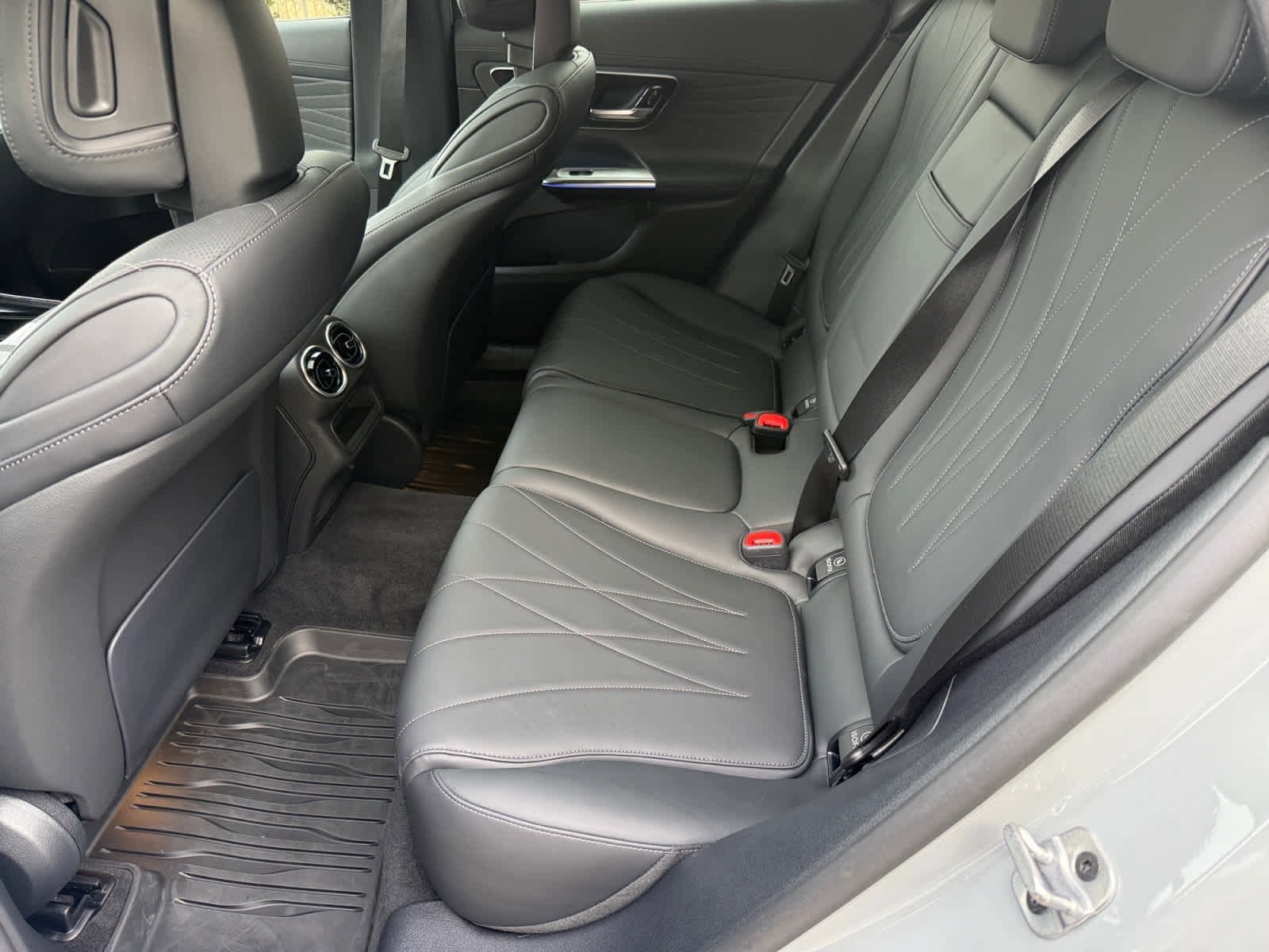 Used 2025 Mercedes-Benz GLC 63 AMG S image 11