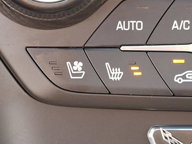 Used 2015 Chevrolet Corvette Stingray Coupe w/ 2LT Preferred Equipment Group image 25